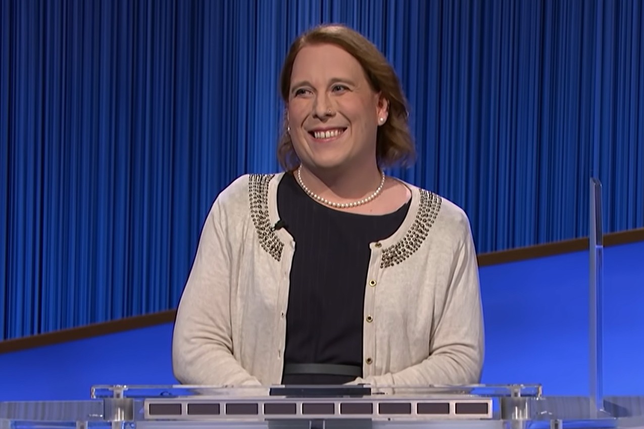 Amy Schneider Reveals She S On A Quest To Win Million On Jeopardy