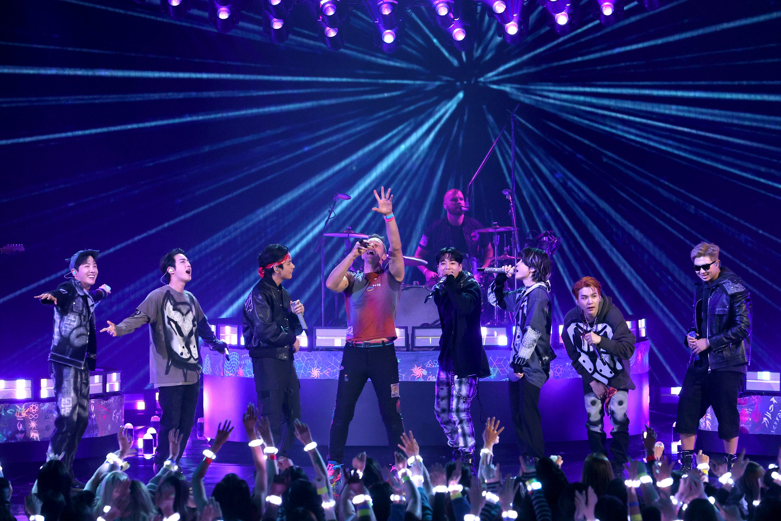 From BTS to Coldplay: 11 Bands With The Most (Collective) Instagram Followers - Vimarsana News