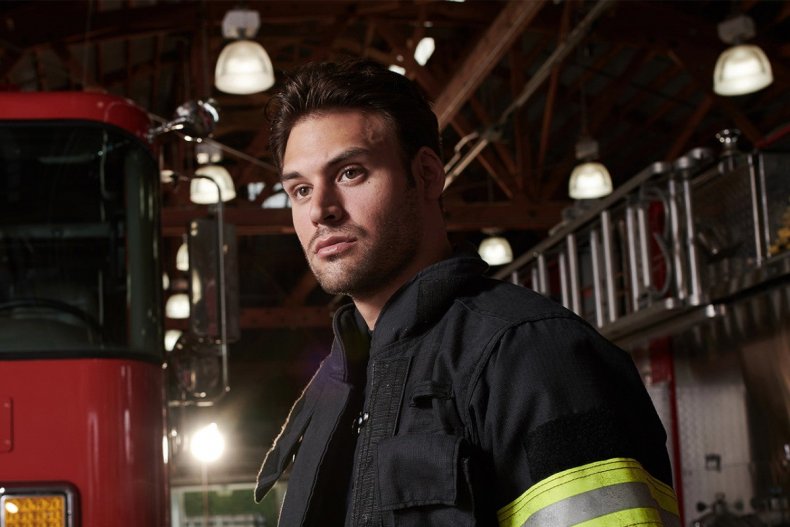 Eddie 911 Ryan Guzman