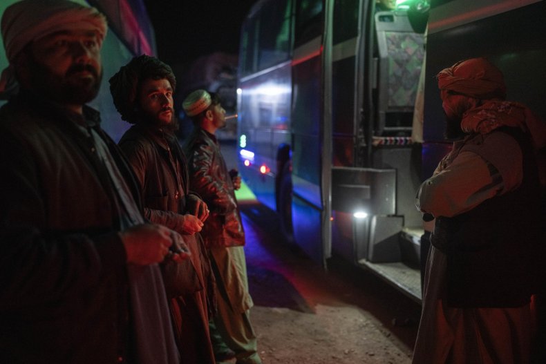 Afghanistan, Herat, migrants