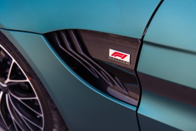 Aston Martin Vantage F1 Edition Aston Martin Vantage F1 Edition