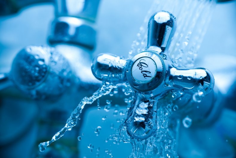 A cold water tap sign.
