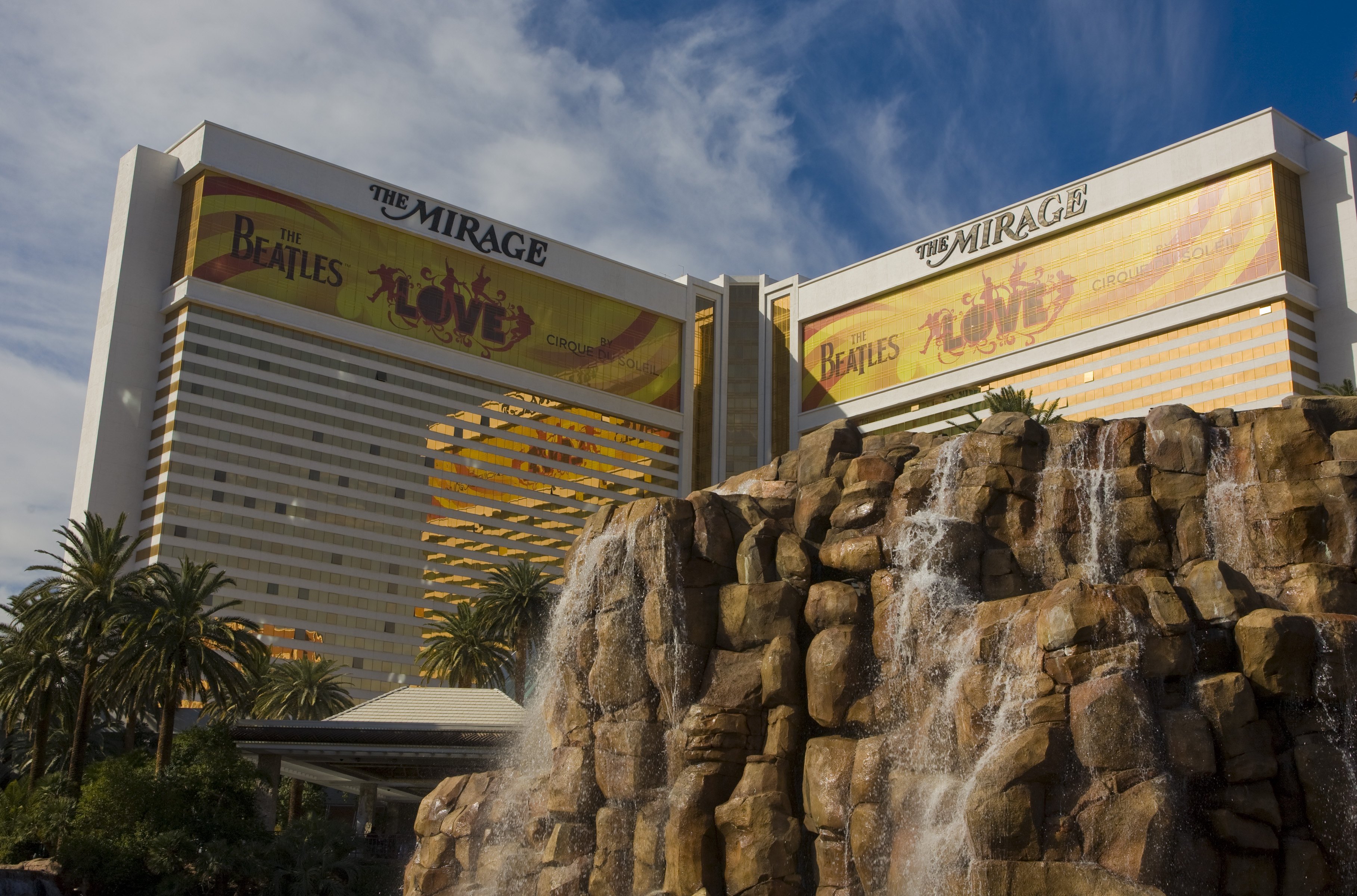 MGM Selling Mirage Hotel Casino In Las Vegas To The Hard Rock For