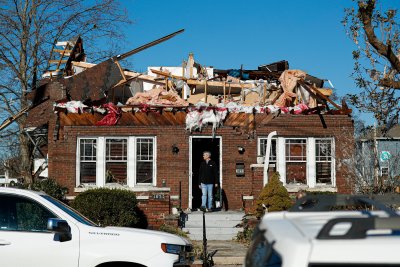 Tornado Damage in Bowling Green Kentucky Tornado Damage in Bowling Green Kentucky