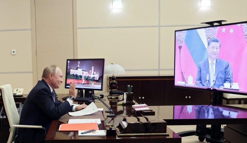 Putin with Xi in Office
