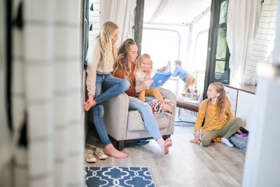 The Proha Familys Tiny House RV The Proha Familys Tiny House RV