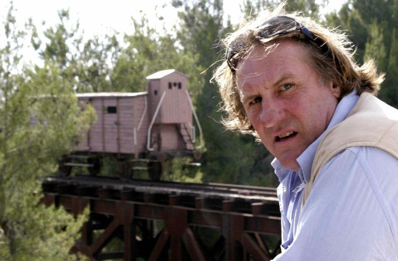 Gerard Depardieu Lansdcapers