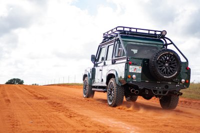 Land Rover Defender 110 Crew Cab Land Rover Defender 110 Crew Cab