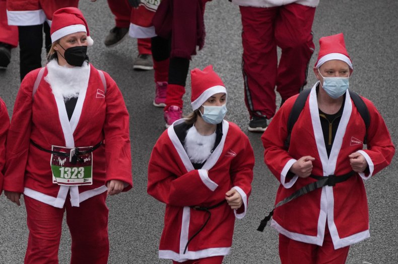 Santa Run, Spain, COVID-19