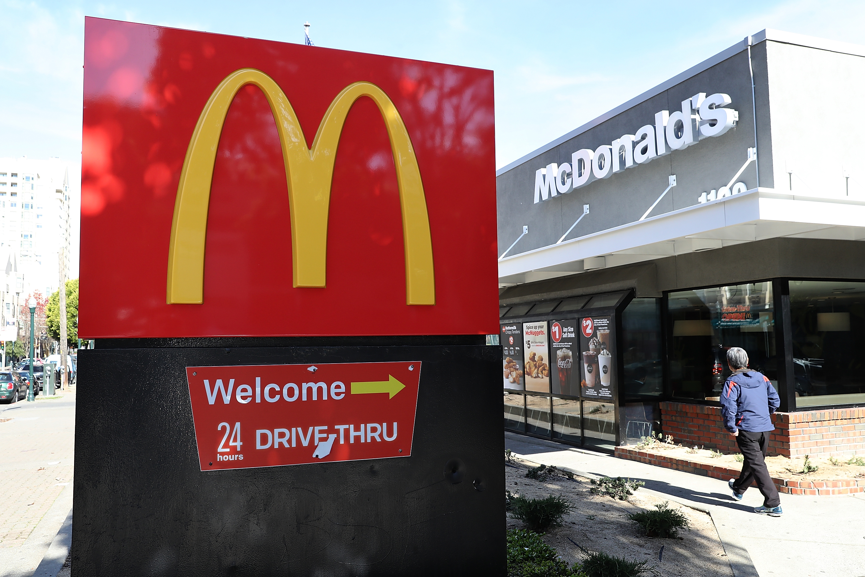 Are McDonald’s, Taco Bell & Wendy’s Open on MLK Day 2022? Fast Food Opening Hours