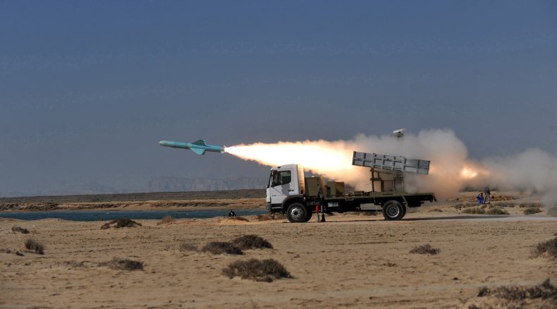 Iran drills near Strait of Hormuz 2012