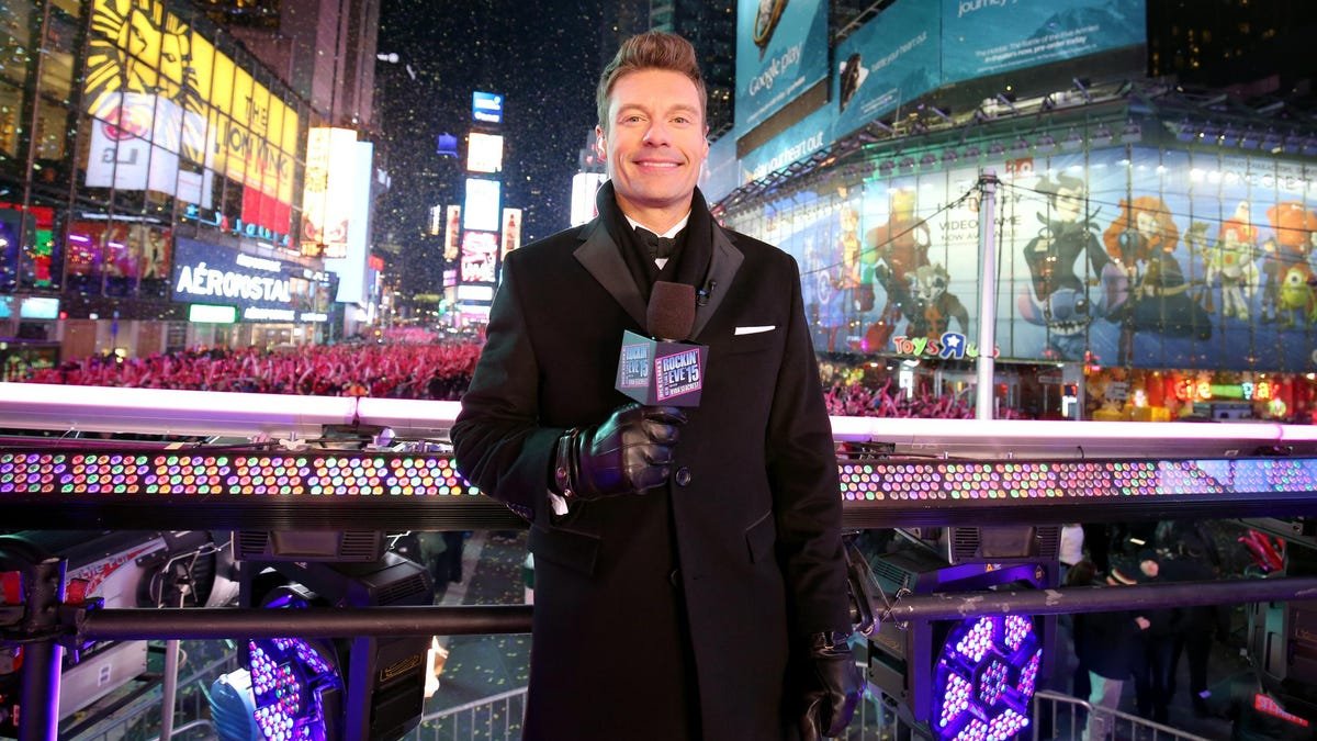 New Years Eve Tv Guide What To Watch To Celebrate Ringing In 2022 Newsweek 