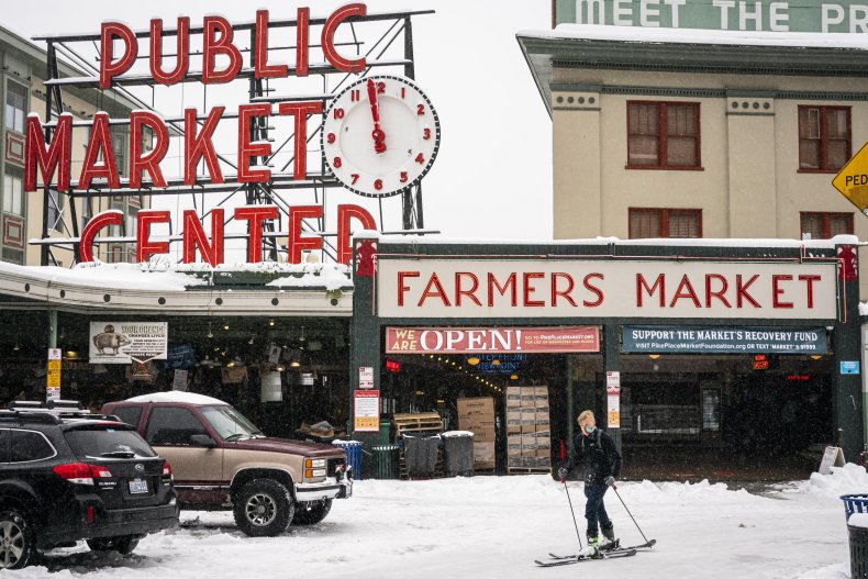 Pike Place, Seattle, snow