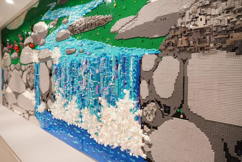 Lego Art Installation by Jessica 'Ragzy' Awad