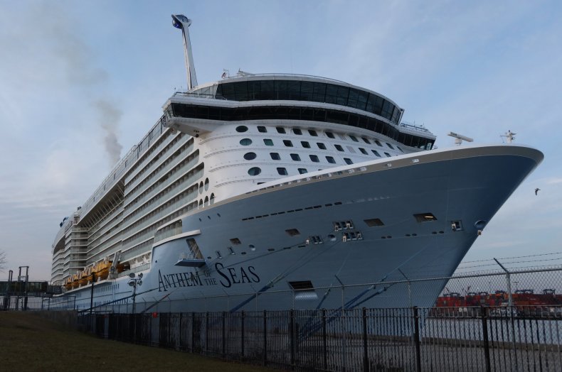 Cruises CDC Travel Advisory Omicron COVID Outbreak