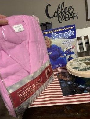 Snuggie presents Snuggie presents