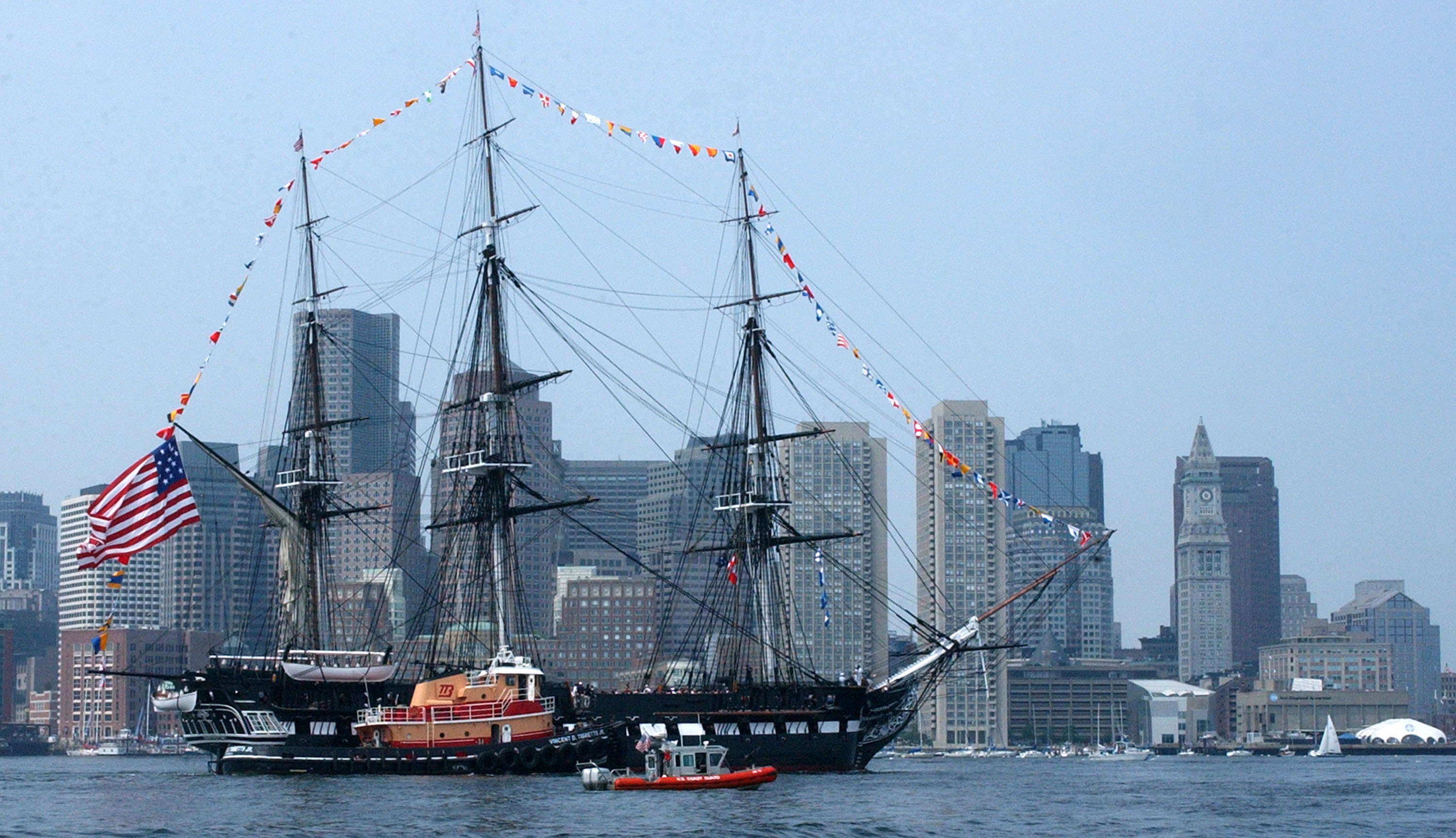 Commander Billie J Farrell Will Be First Woman To Take Helm Of U S S   Uss Constitution Old Ironsides First Female Commander 