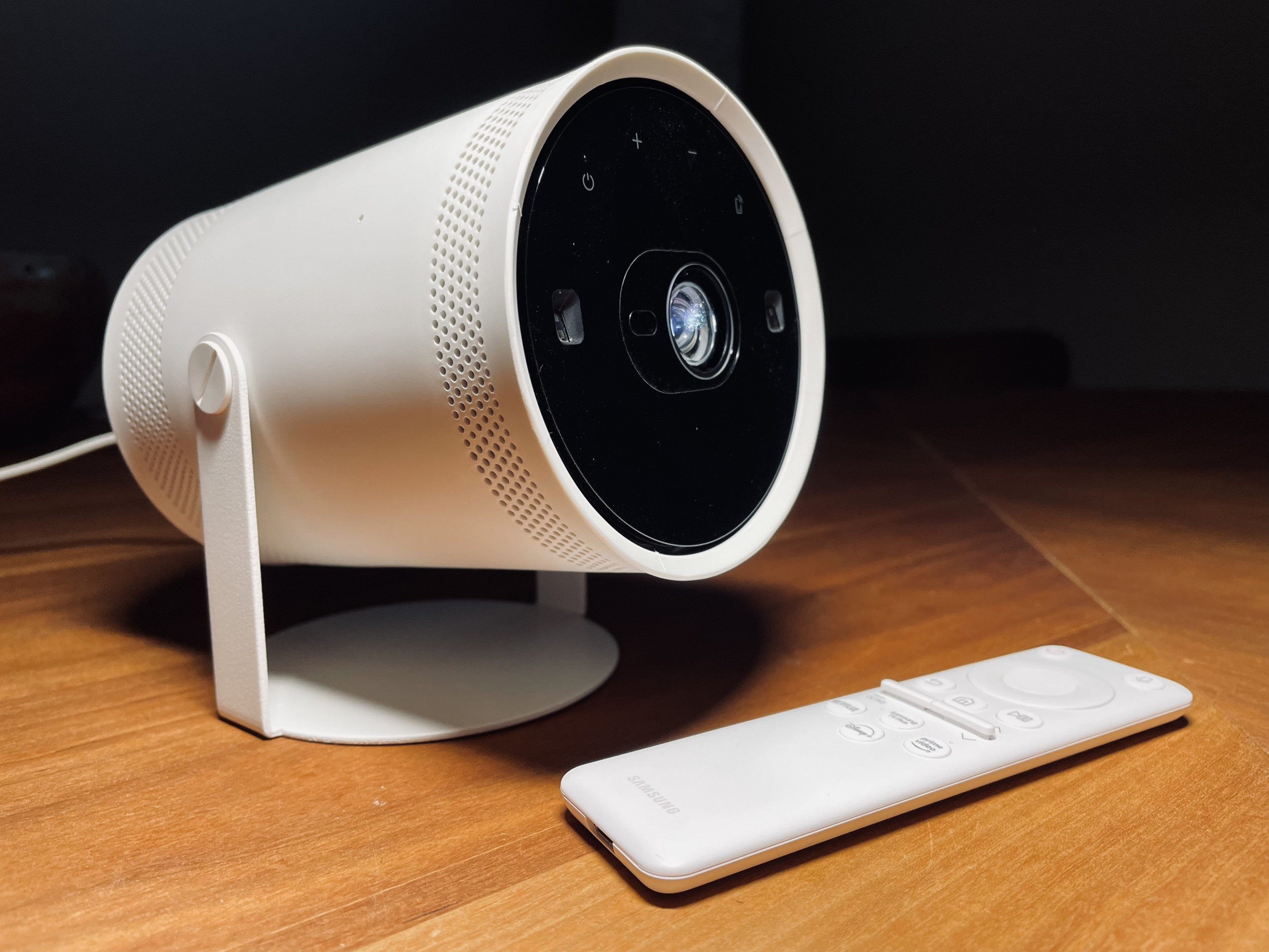 Samsung Freestyle Portable Projector Review: Cool, Sleek, Way Too Expensive  - CNET