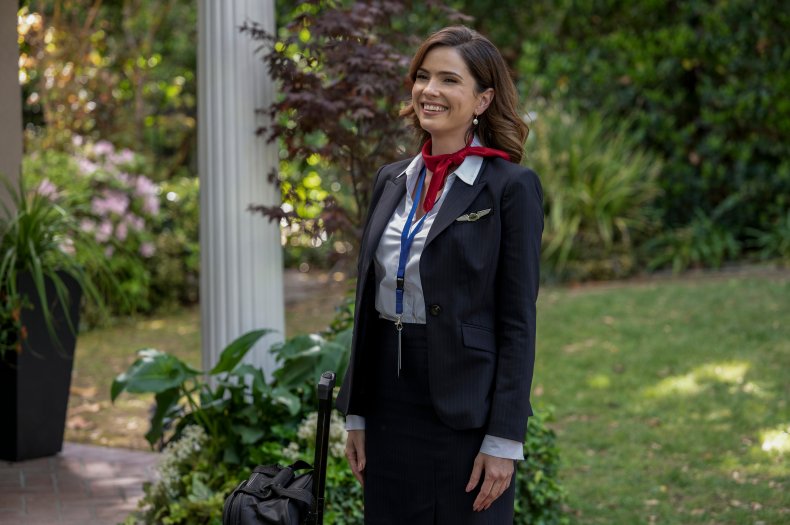 shelley hennig the woman in the house