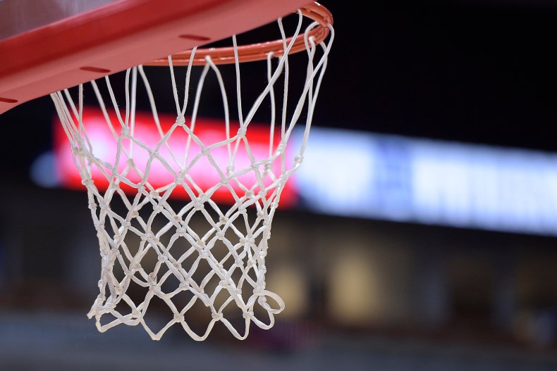 Basketball hoop
