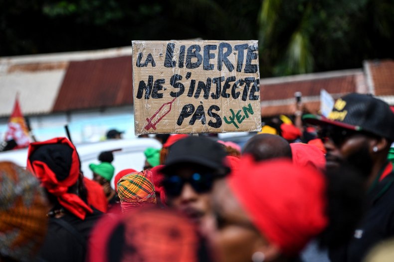 Guadeloupe, Anti-Vaccine Protest, Violent