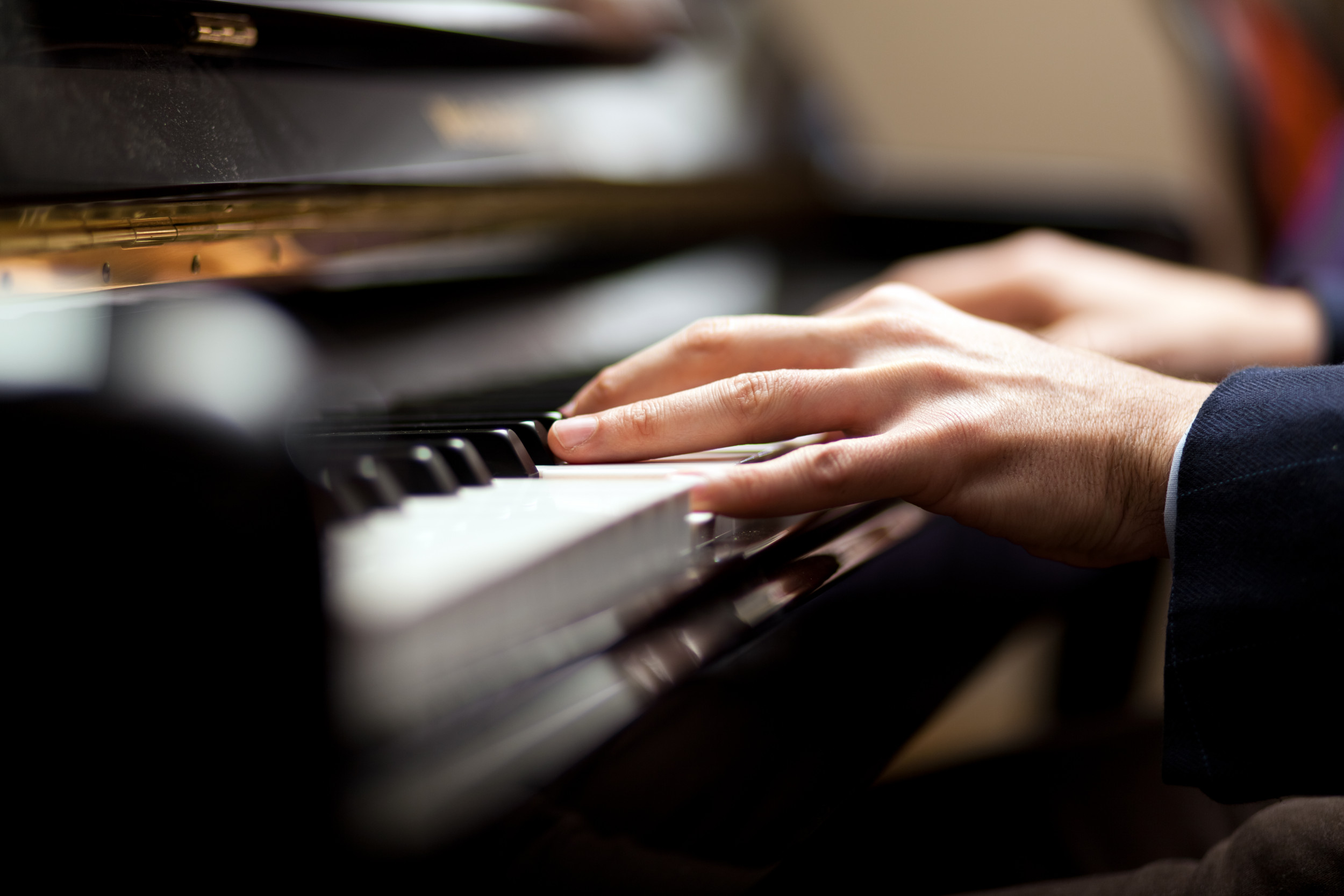 black and white rag player piano