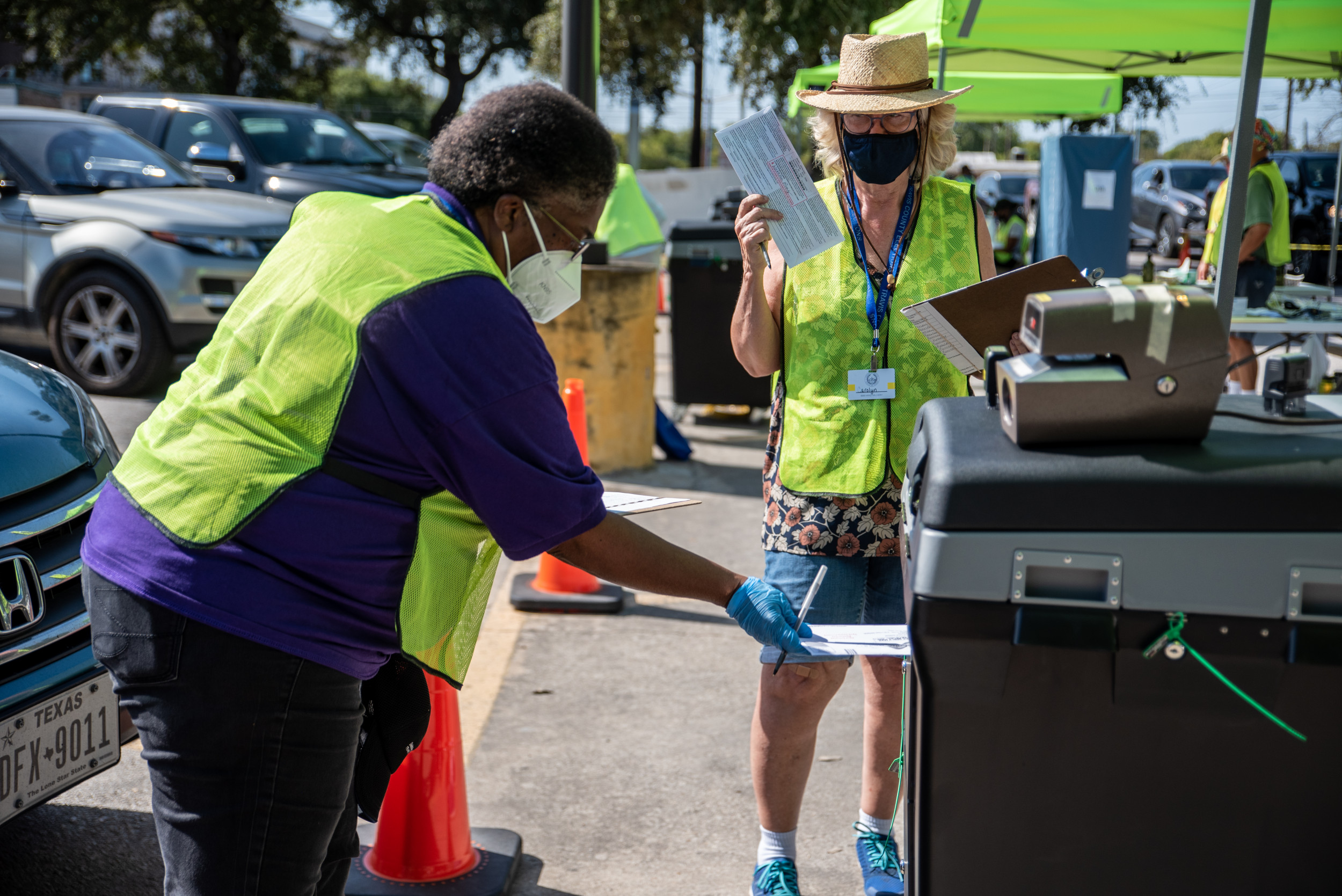 when do mail in ballots arrive texas