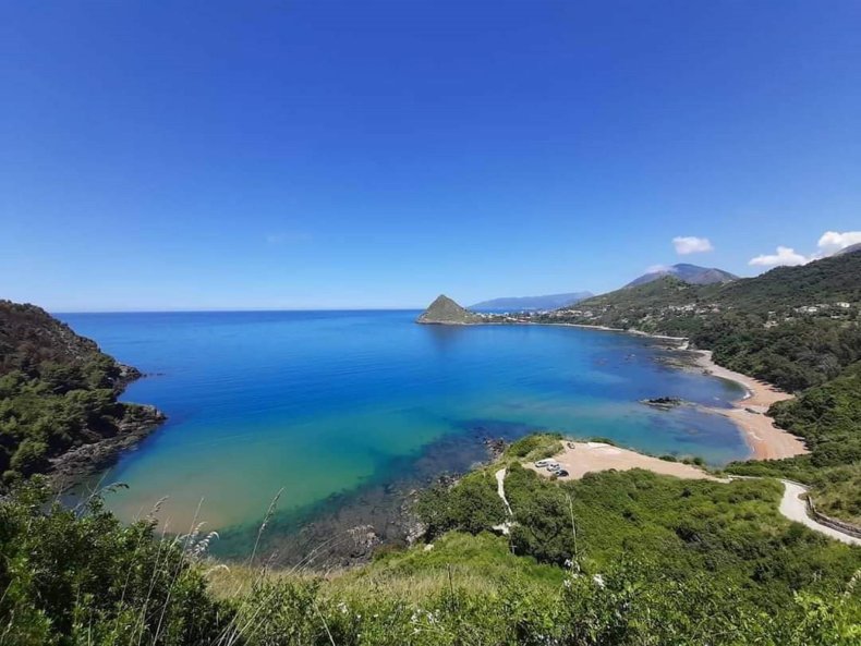 Plague Rouge , Ziama Mansouriah, jijel, Algeria.