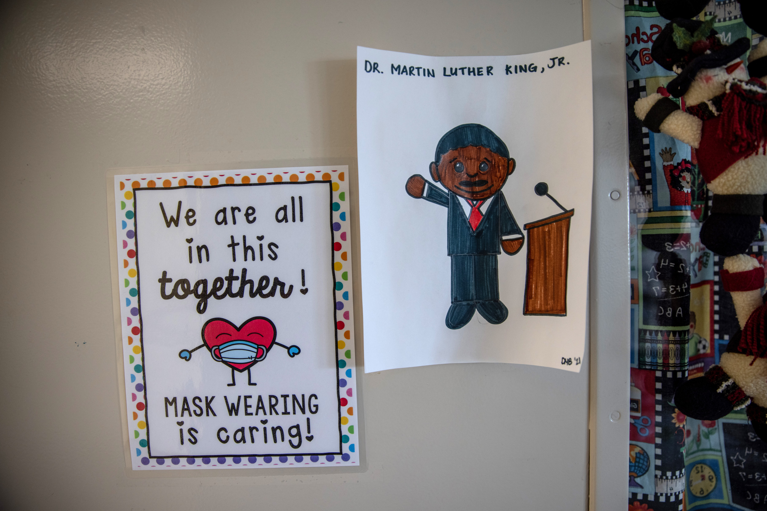 Connecticut Teachers Wear Black to Work, Demand Access to COVID Safety Measures