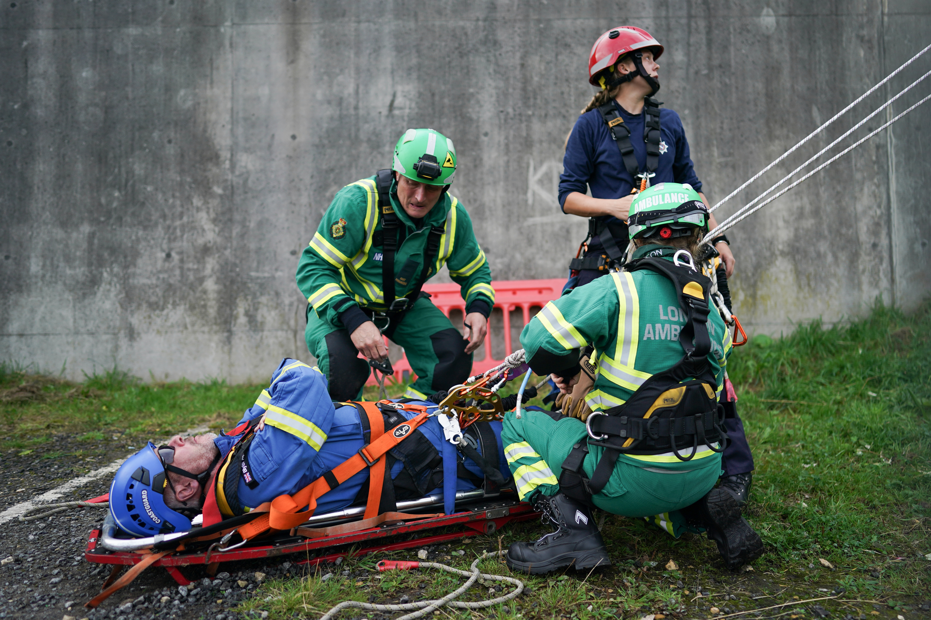Elderly Couple Fell Down, Clung to Side of 40-Foot Embankment Until Rescued by Responders - Vimarsana News