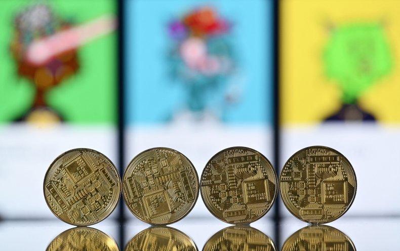 Gold plated souvenir cryptocurrency coins