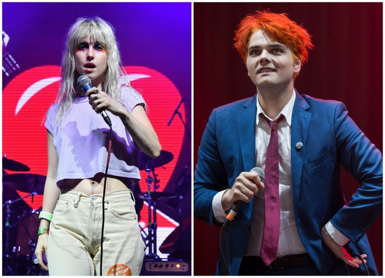 Hayley Williams and Gerard Way on stage.