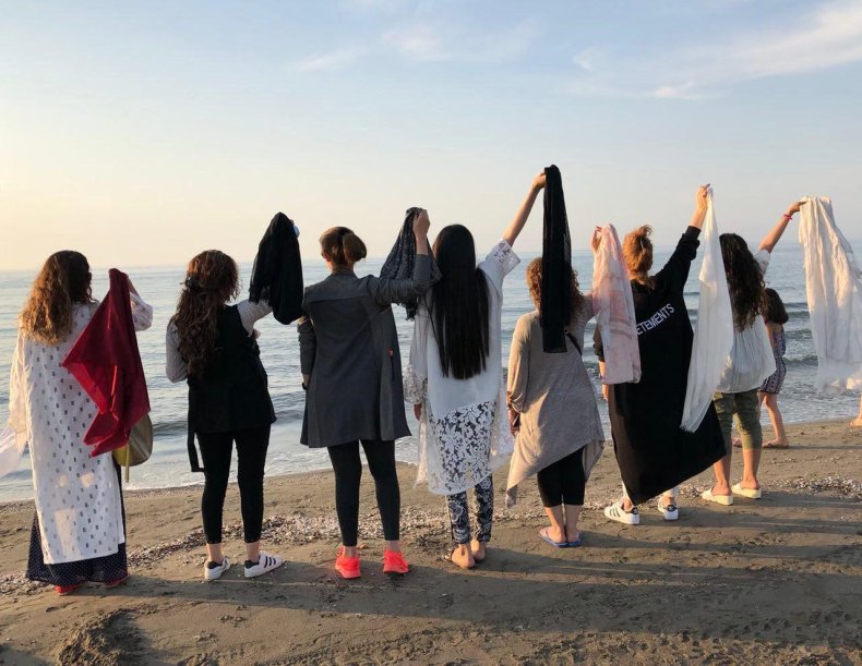 Iranian women of the #LetUsTalk campaign