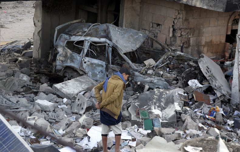 U.S. stop arming Saudis airstrikes Yemeni
