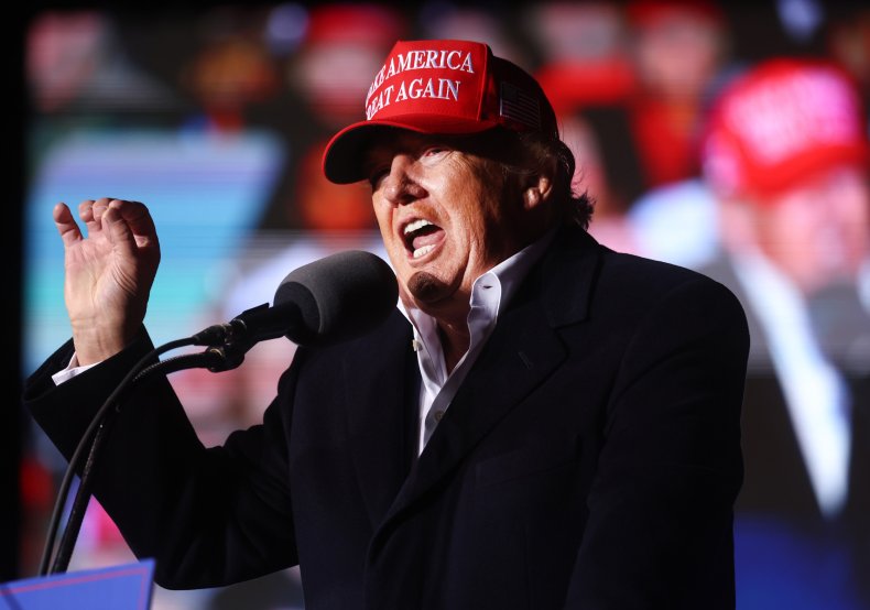 Trump weighs in on Russia-Ukraine tensions
