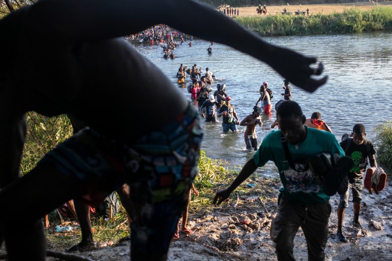 Large Migration Surge Crosses Rio Grande