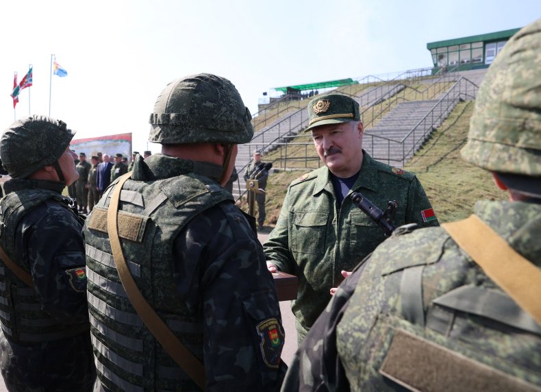 Belarus' President Lukashenko greets Russian/Belarusian troops