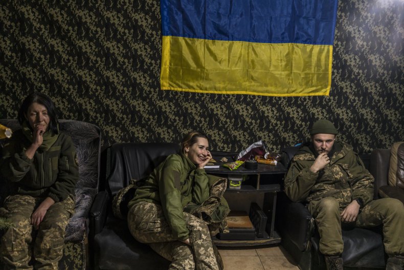 Talks To Defuse Russia-Ukraine Tensions Resolve Little