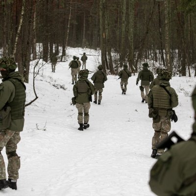 Lithuanian soldiers in training amid Ukraine tensions Lithuanian soldiers in training amid Ukraine tensions