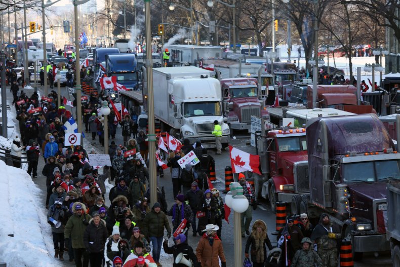 Supporters of the Freedom Convoy protest