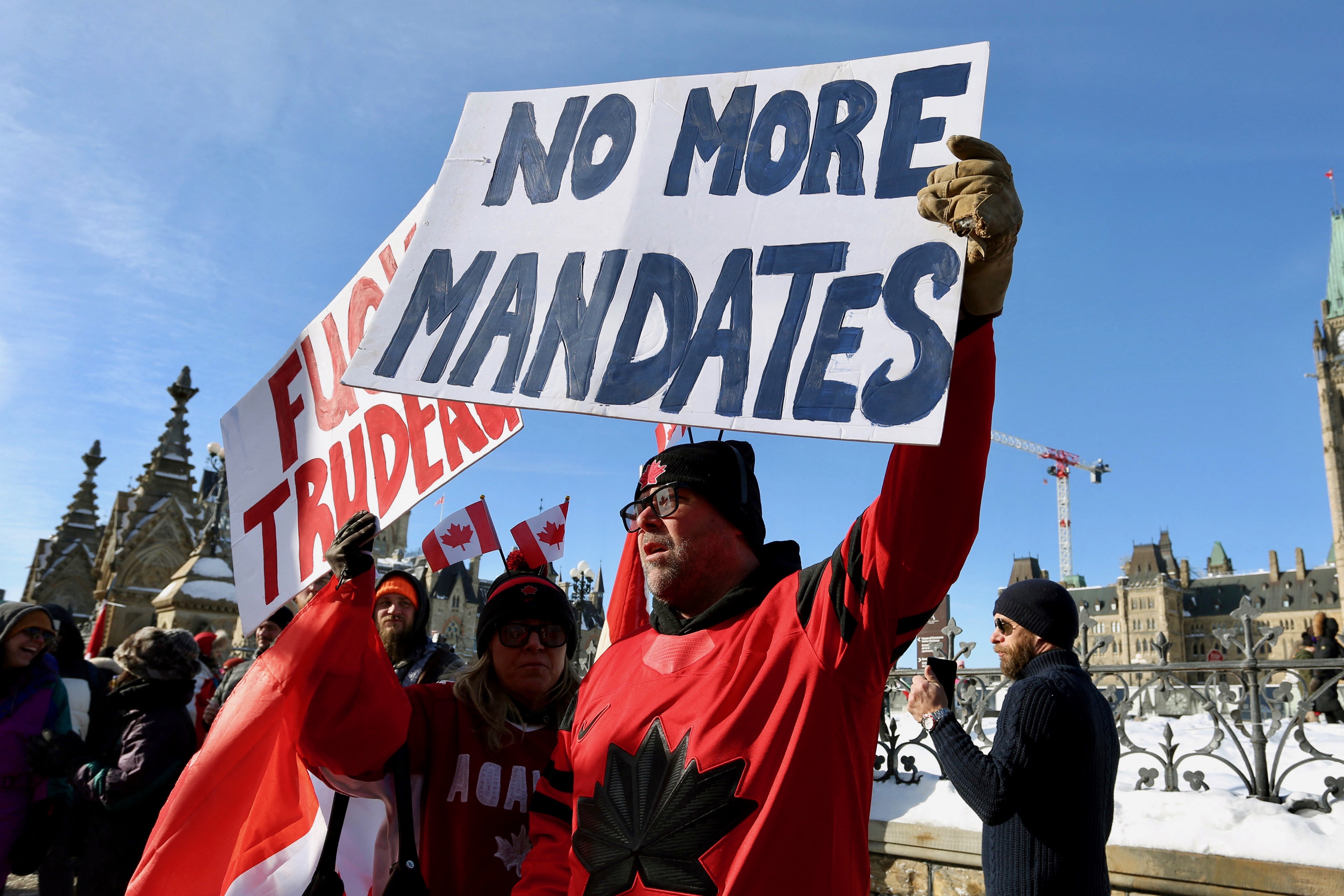 Canadian Truckers Say They Have Enough Money to Keep Protesting for 4 Years