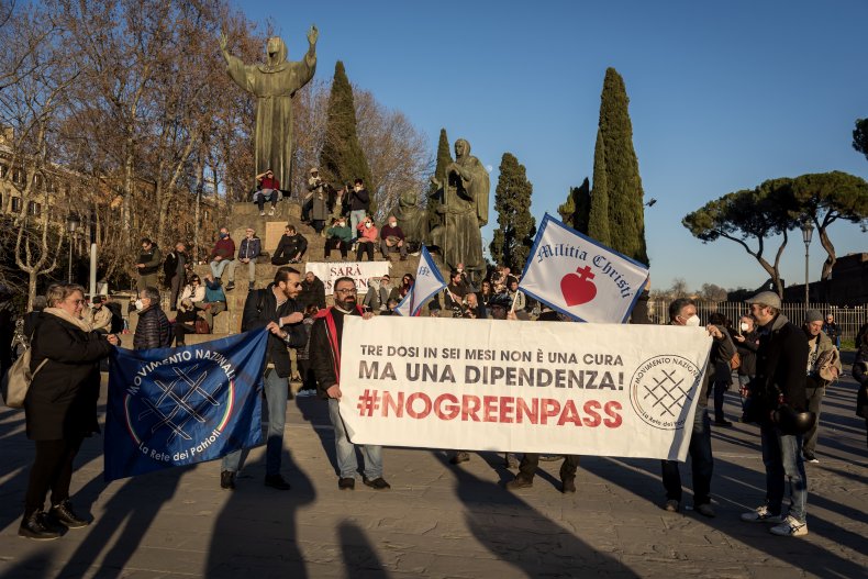 Protests against vaccine mandate, Rome, January 15