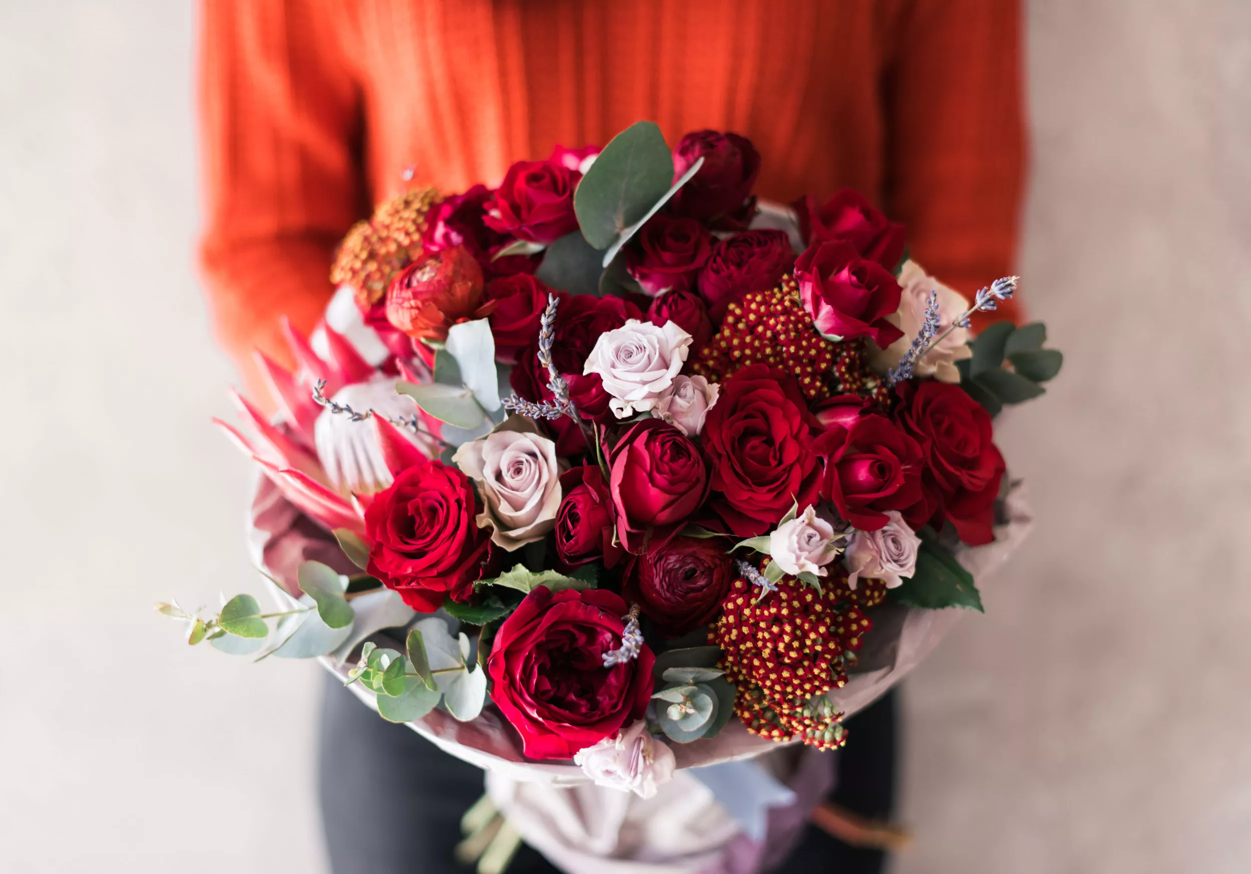 10 Best Flower Delivery Services To Order Valentine's Day Bouquets for Him and Her - Vimarsana News