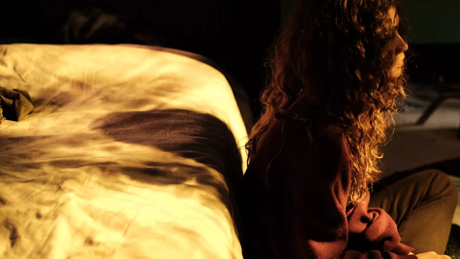 Euphoria: 10 Of Zendaya's Best Scenes As Rue Bennett In Season 2