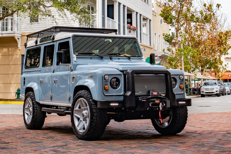 Tesla Powered Land Rover Defender 110