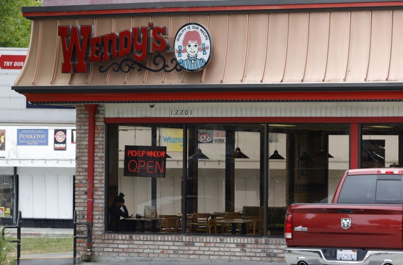 Wendy’s Worker Suffers Leg Fracture in Attack