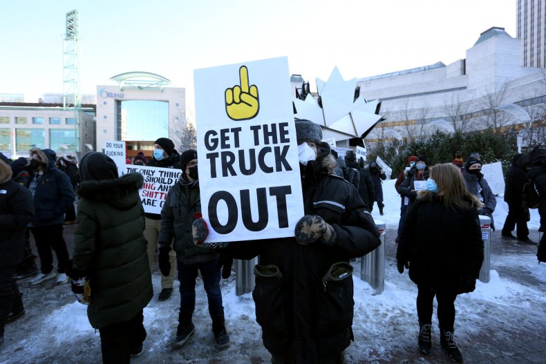 GoFundMe Ottawa Businesses Restaurants Trucker Protests Protesters