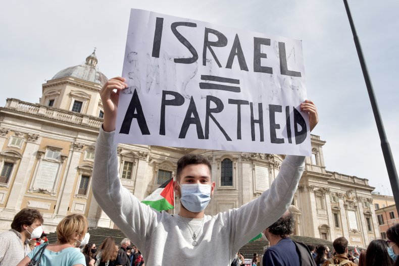 Israel = apartheid