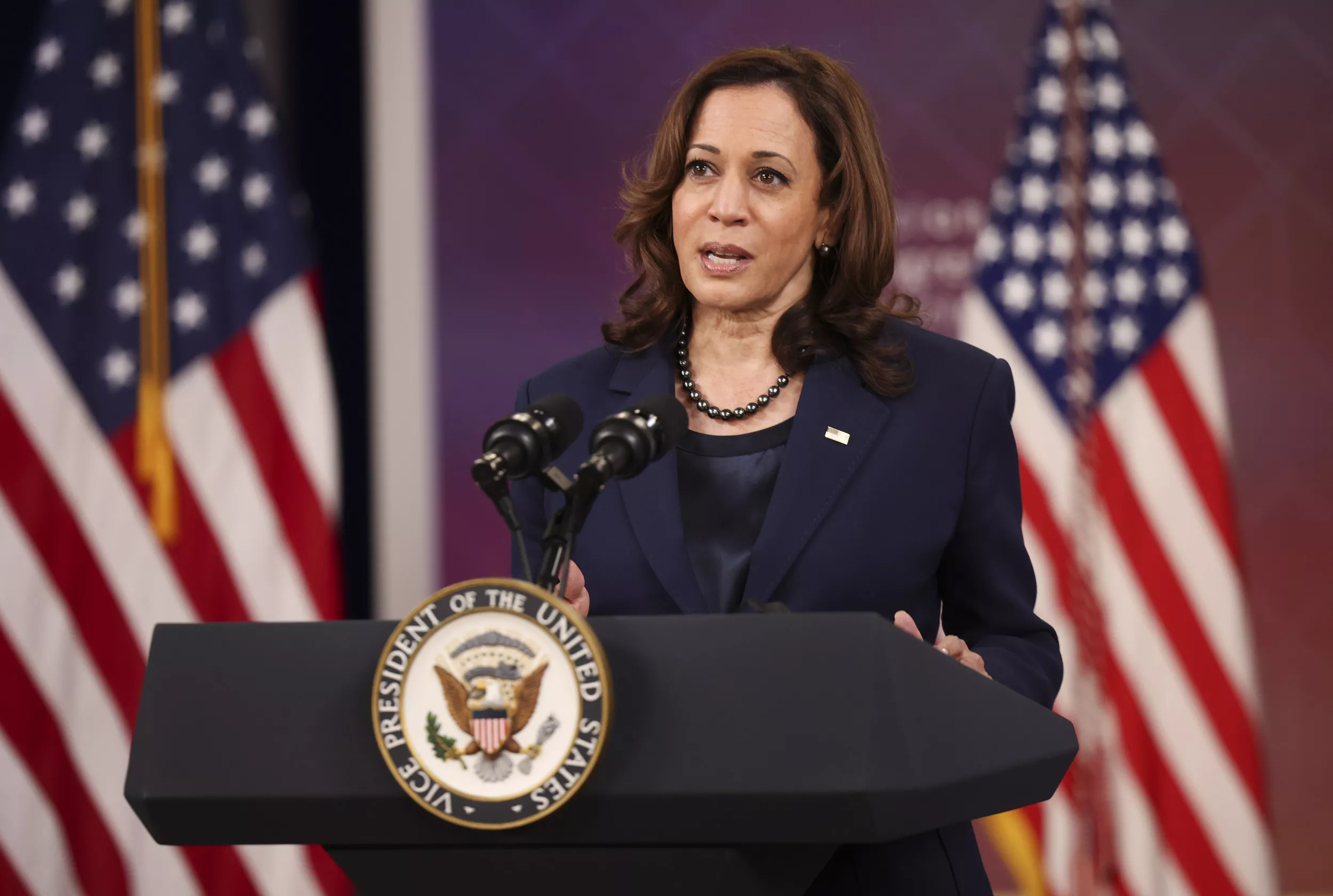 Democrats See Path for Kamala Harris to Reshape Her Vice Presidency in 2022 - Vimarsana News