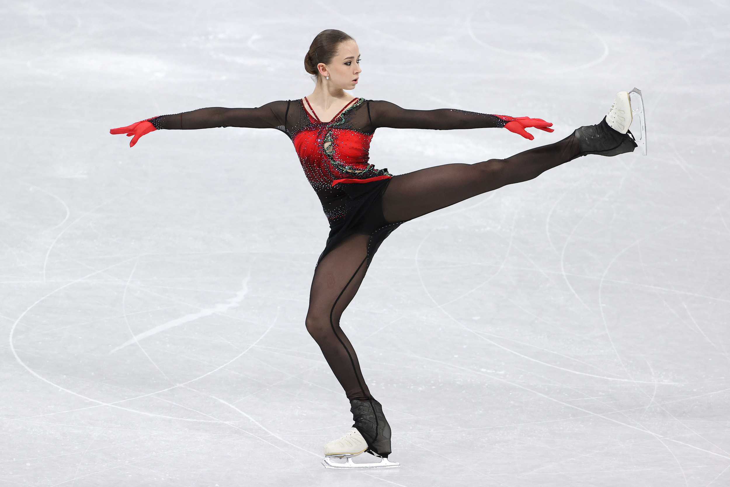 Figure skating-Valieva tumbles to fourth as Russian team mate Shcherbakova  wins gold